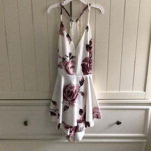 Windsor floral skorts/dress. Lace back with cutout. Size Small.